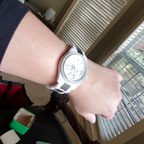 Fossil Watch - Picture 4 of 6